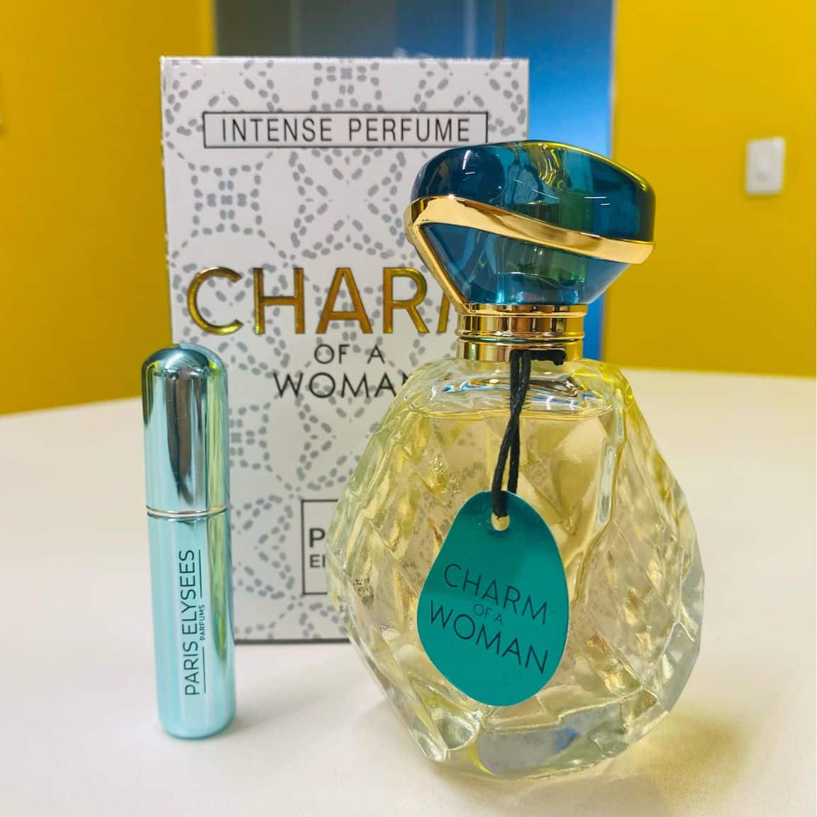 Charm Of A Woman Paris Elysees lançamento Paris Elysees
